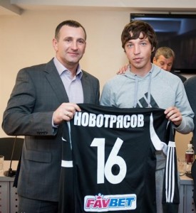 Артур Новотрясов в новой команде будет играть под номером 16. Фото:ФСК "Буковина".