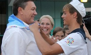 Янукович в Артеке