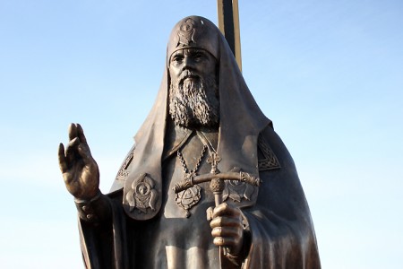 Памятник патриарху Алексию. Фото: vitebsk.cc 