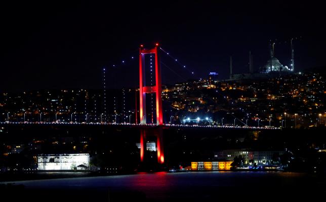 Мост в Стамбуле. Фото: REUTERS/Murad Sezer